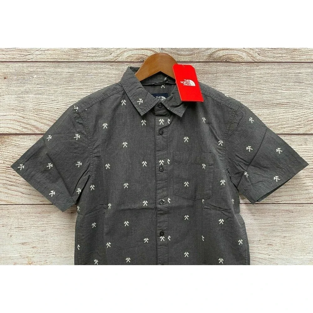 The North Face Shirt Mens Size Small Grey Axe Print Baytrail Shirt Button Up New